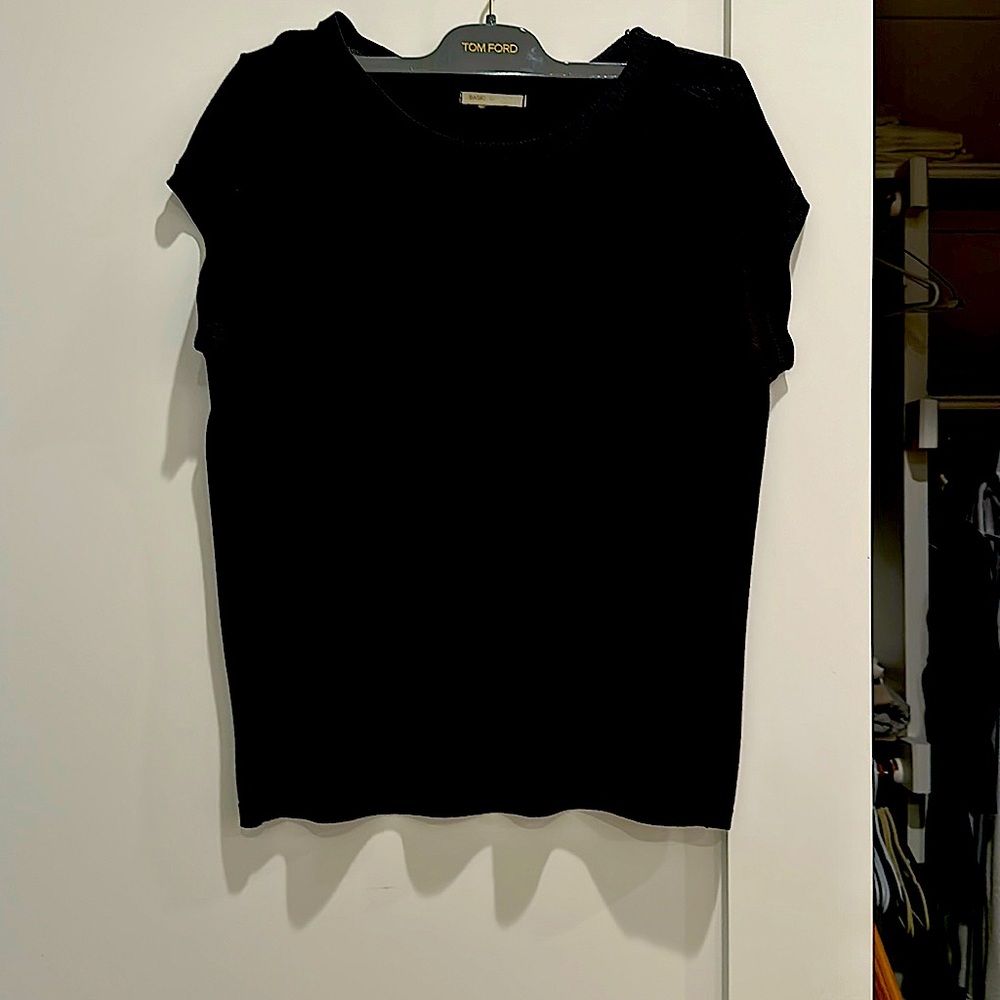 Dressed blouse cotton light weight.